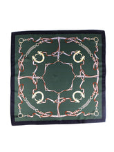 Foulard verde 70x70cm in seta stampata REINS